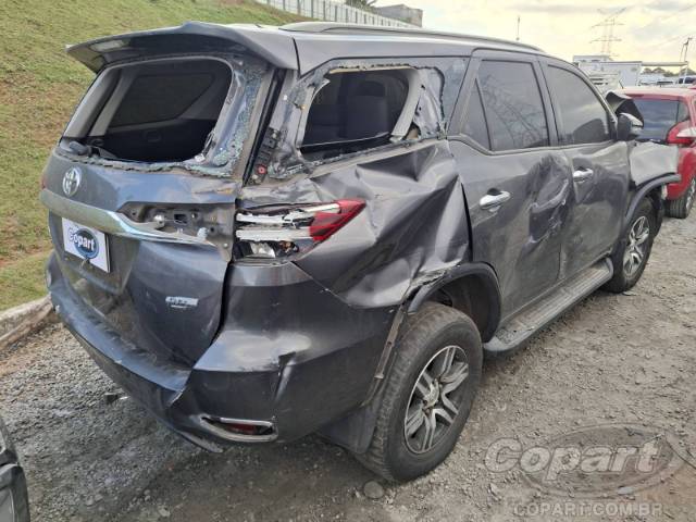 2019 TOYOTA SW4 