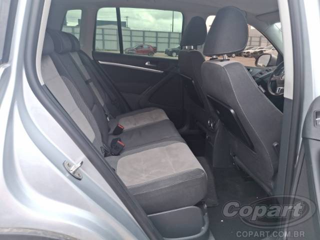 2012 VOLKSWAGEN TIGUAN 