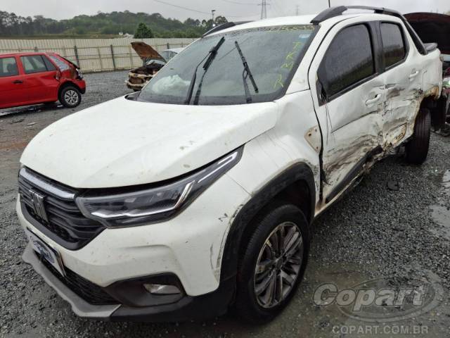 2021 FIAT STRADA CD 