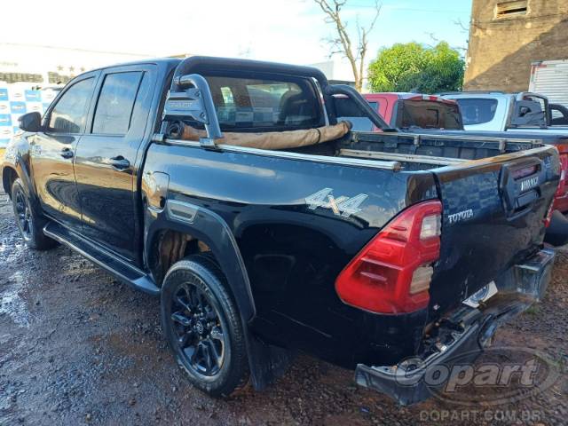 2024 TOYOTA HILUX CD 