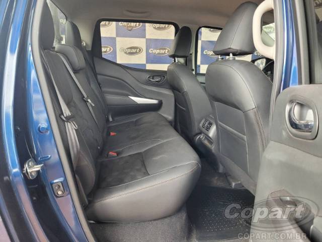 2025 NISSAN FRONTIER CD 