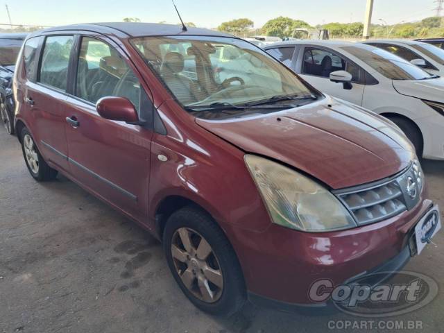2010 NISSAN LIVINA 