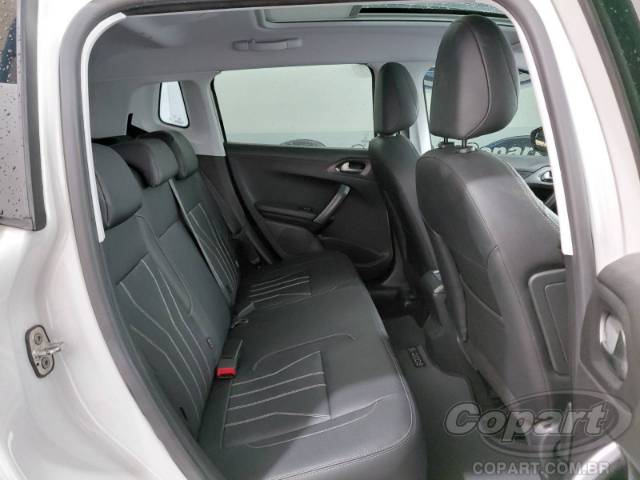 2023 PEUGEOT 2008 