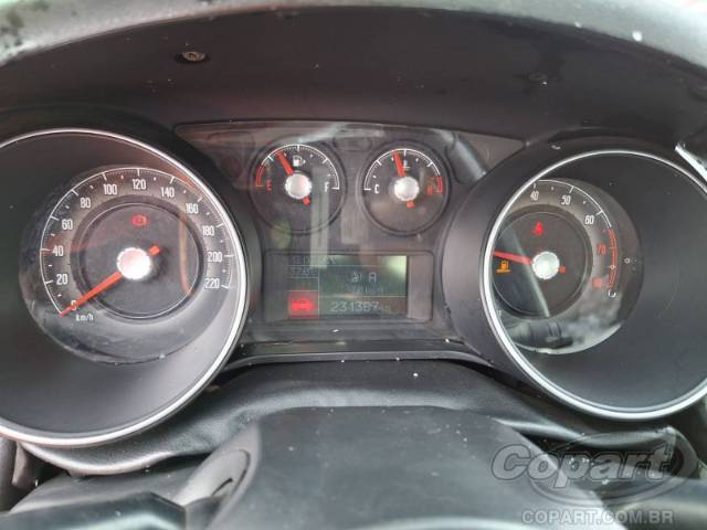 2016 FIAT LINEA 
