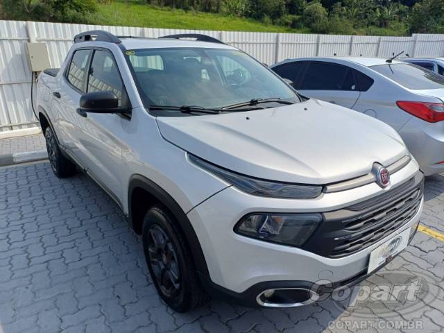 2017 FIAT TORO 