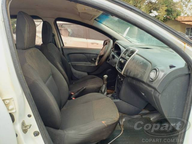 2020 RENAULT SANDERO 