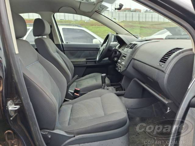 2011 VOLKSWAGEN POLO SEDAN 
