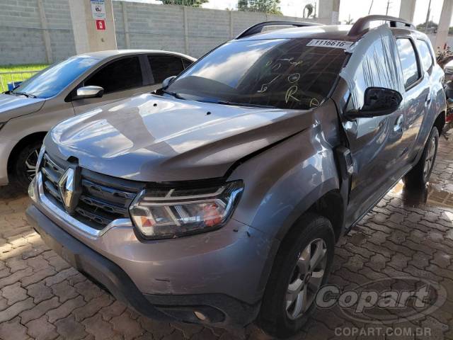 2025 RENAULT DUSTER 