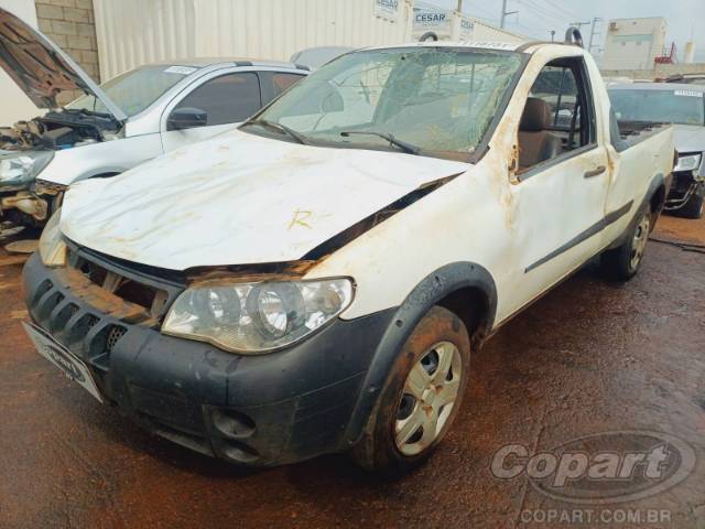 2010 FIAT STRADA 