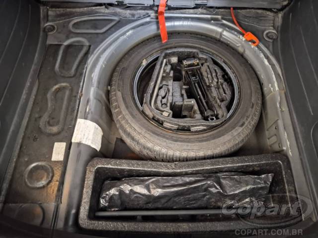 2013 VOLKSWAGEN SPACEFOX 