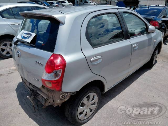 2013 TOYOTA ETIOS 
