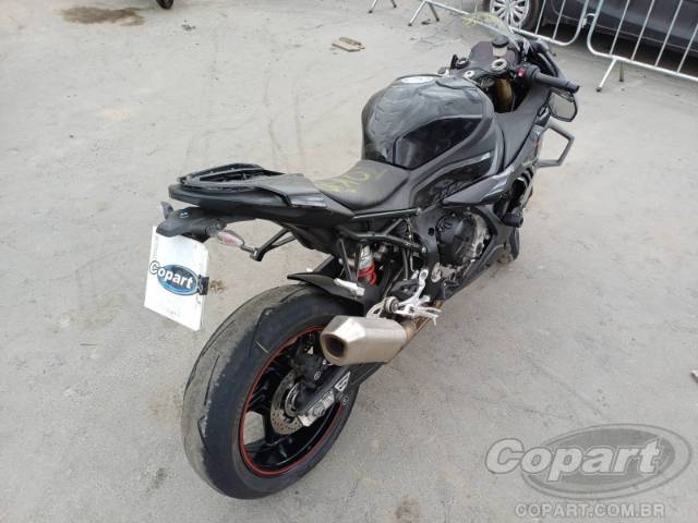 2026 BMW S 1000 