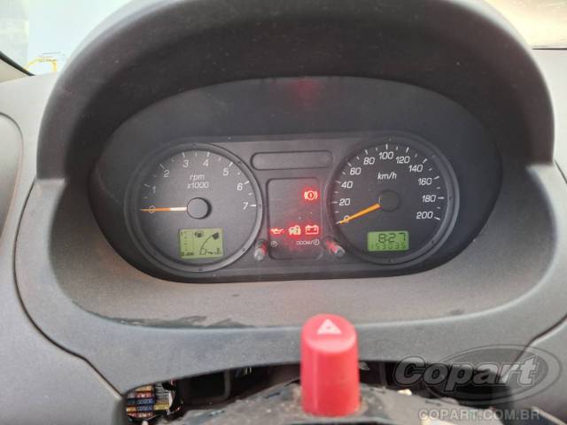 2006 FORD FIESTA SEDAN 