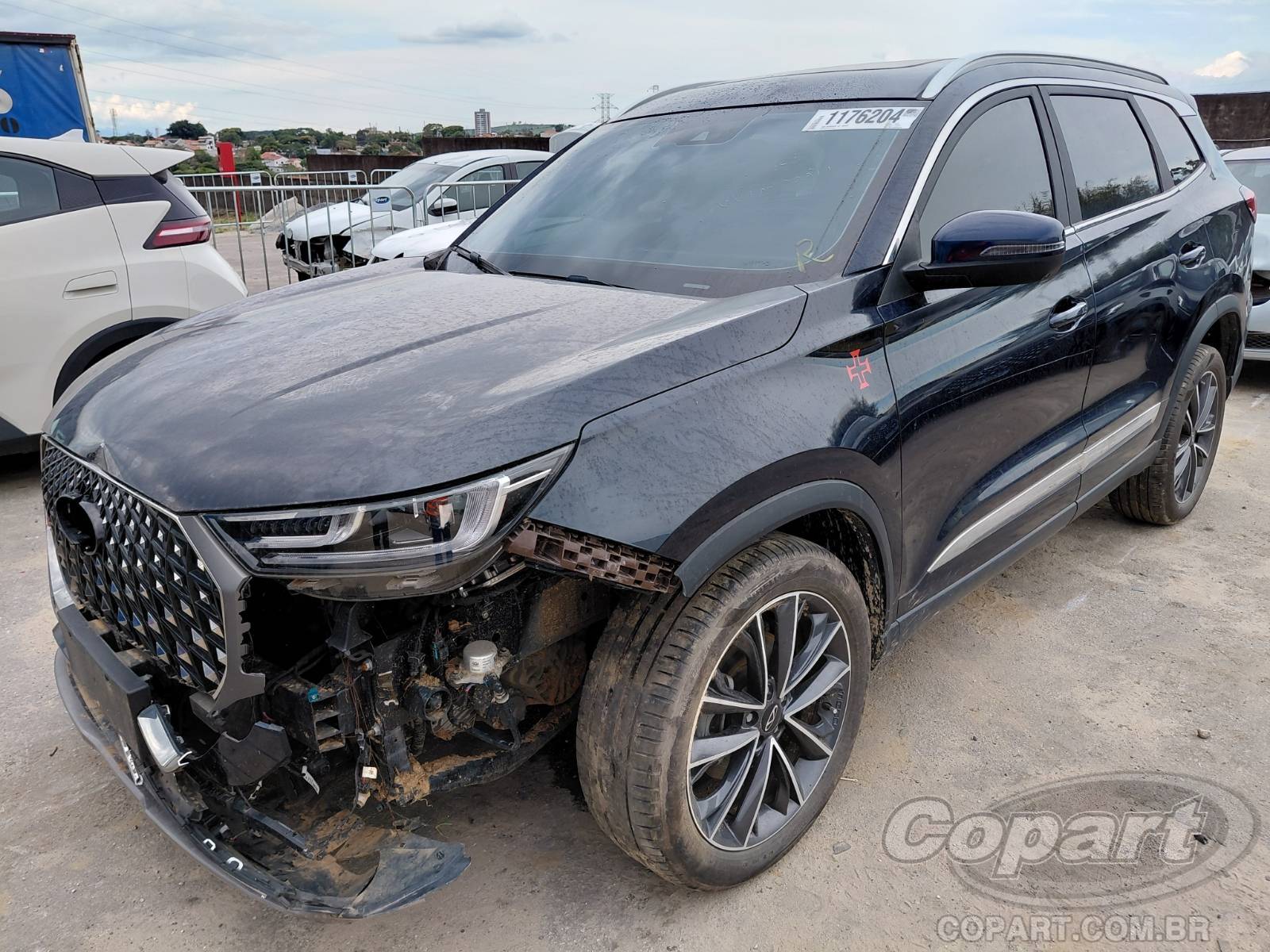 Foto 2: 2025 CAOA CHERY TIGGO 8