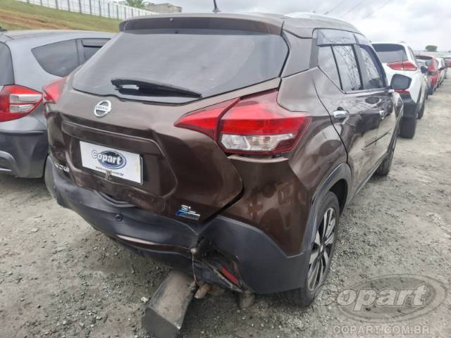 2018 NISSAN KICKS 