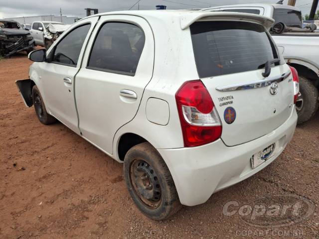 2016 TOYOTA ETIOS 