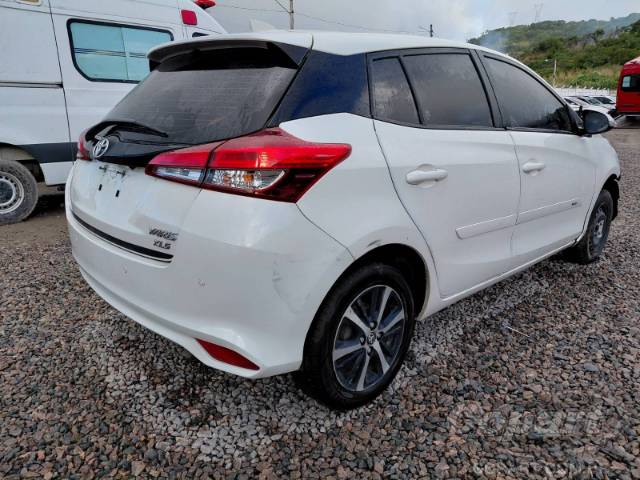 2020 TOYOTA YARIS 