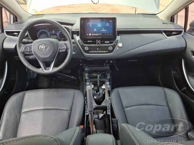 2024 TOYOTA COROLLA 