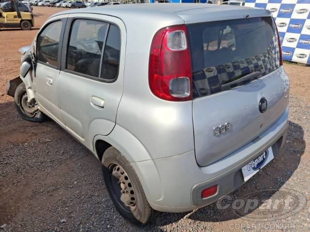 2016 FIAT UNO 