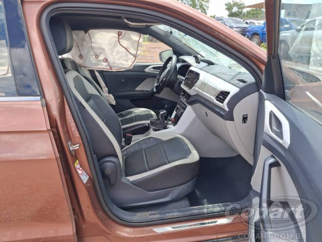 2020 VOLKSWAGEN T-CROSS 