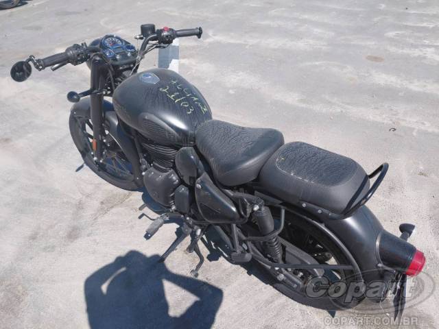 2026 ROYAL ENFIELD CLASSIC 