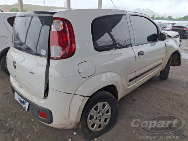 2014 FIAT UNO 