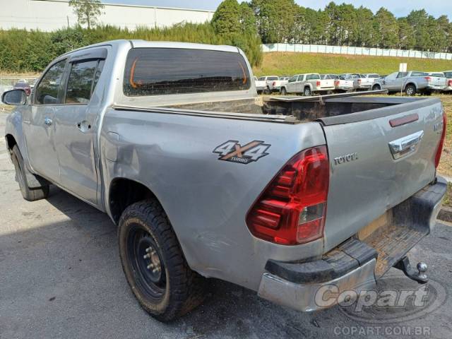 2017 TOYOTA HILUX CD 