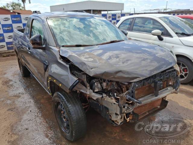 2025 FIAT STRADA 