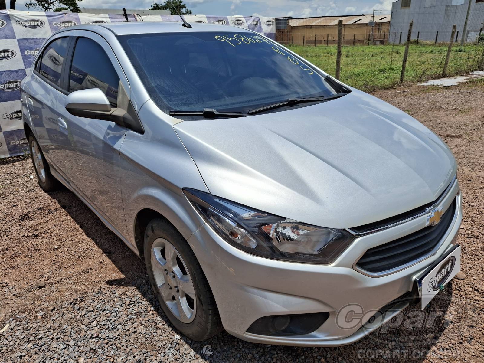 Chevrolet Onix LT AT6 1.4 ECO 2019 Colisão Pequena Monta