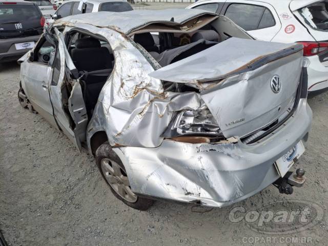 2012 VOLKSWAGEN VOYAGE 