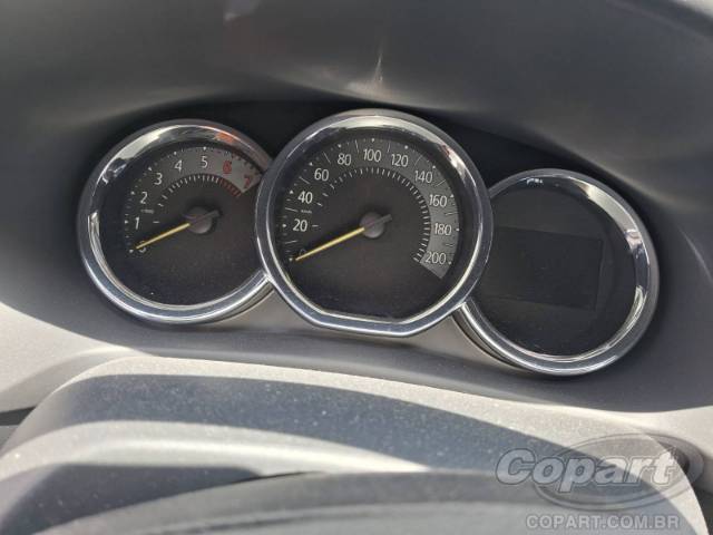 2024 RENAULT SANDERO 