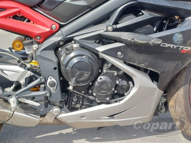 2016 TRIUMPH DAYTONA 