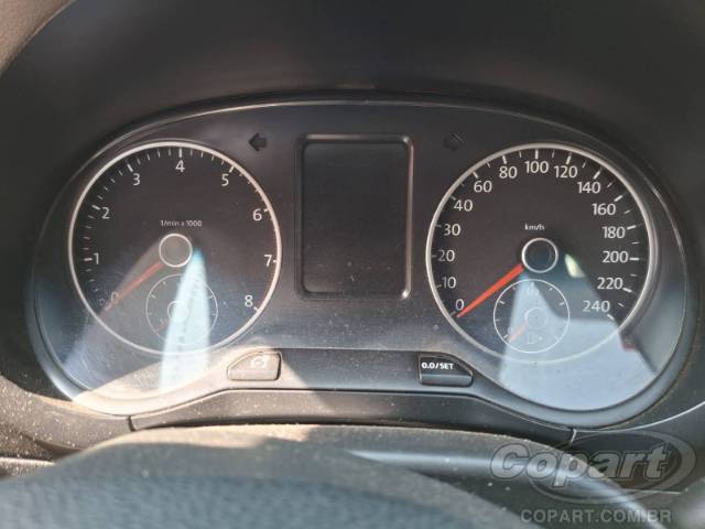 2013 VOLKSWAGEN FOX 