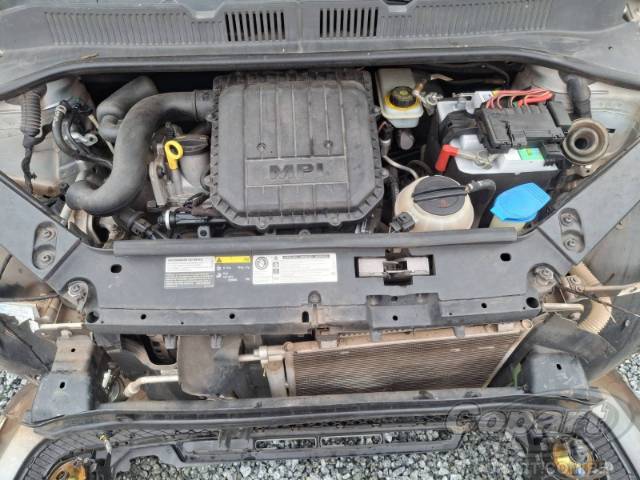 2016 VOLKSWAGEN UP 