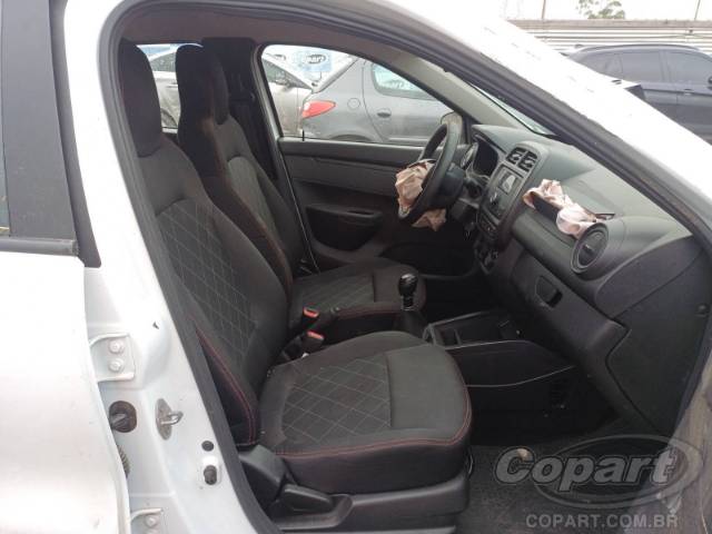 2025 RENAULT KWID 
