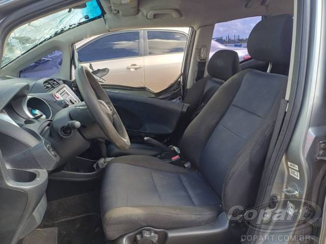 2014 HONDA FIT 