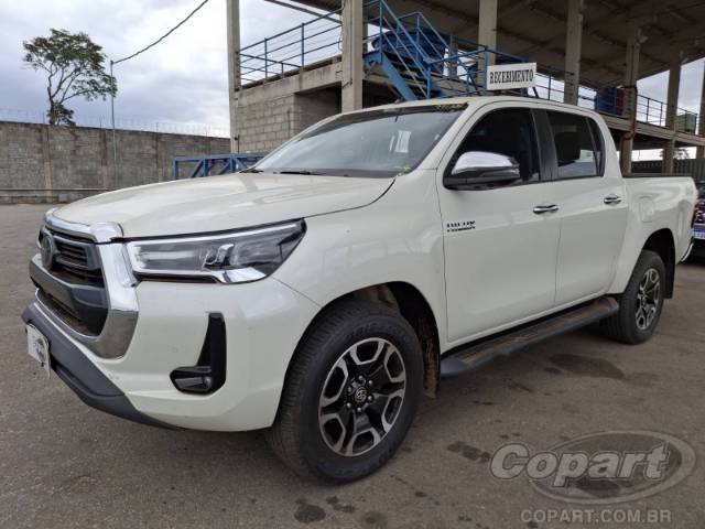 2022 TOYOTA HILUX CD 
