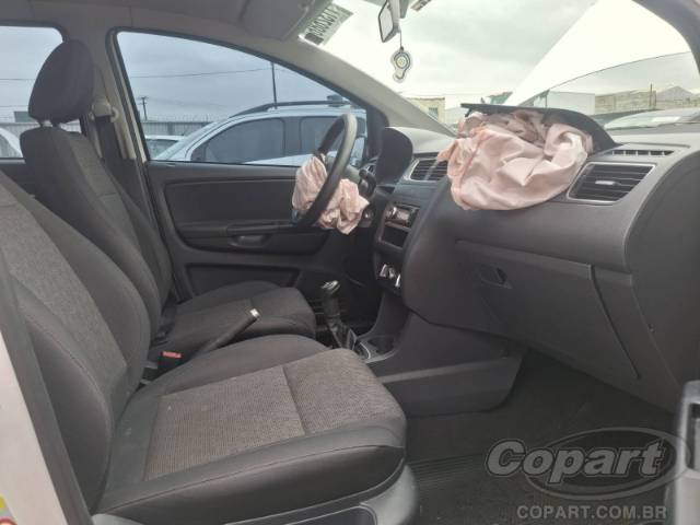 2013 VOLKSWAGEN SPACEFOX 