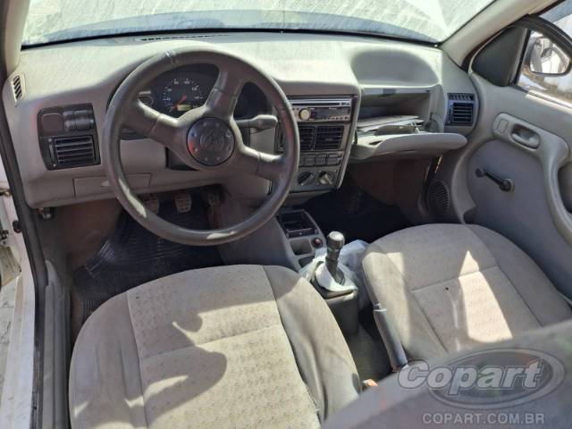 2001 VOLKSWAGEN GOL 