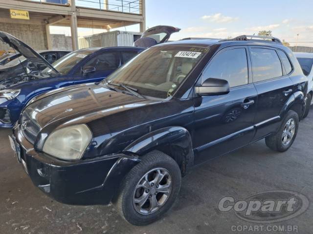 2010 HYUNDAI TUCSON 