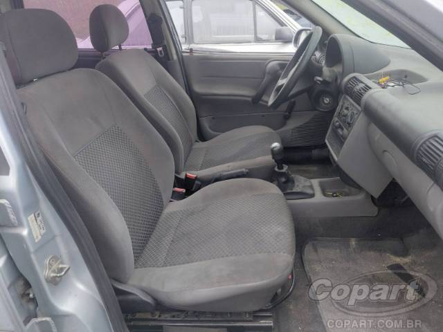 2009 CHEVROLET CLASSIC 