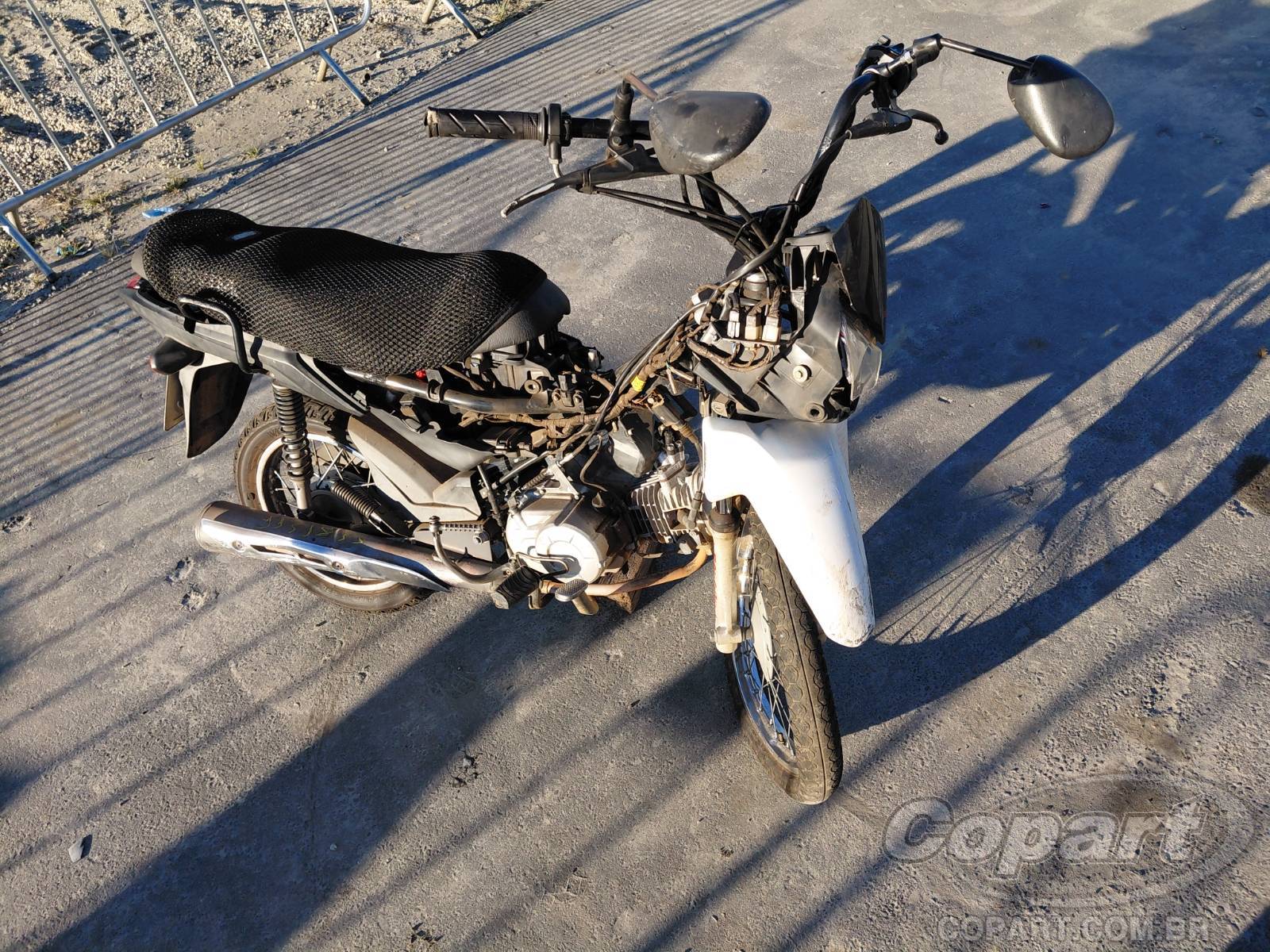 Honda POP 2021 em leilão