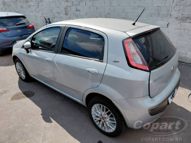 2014 FIAT PUNTO 
