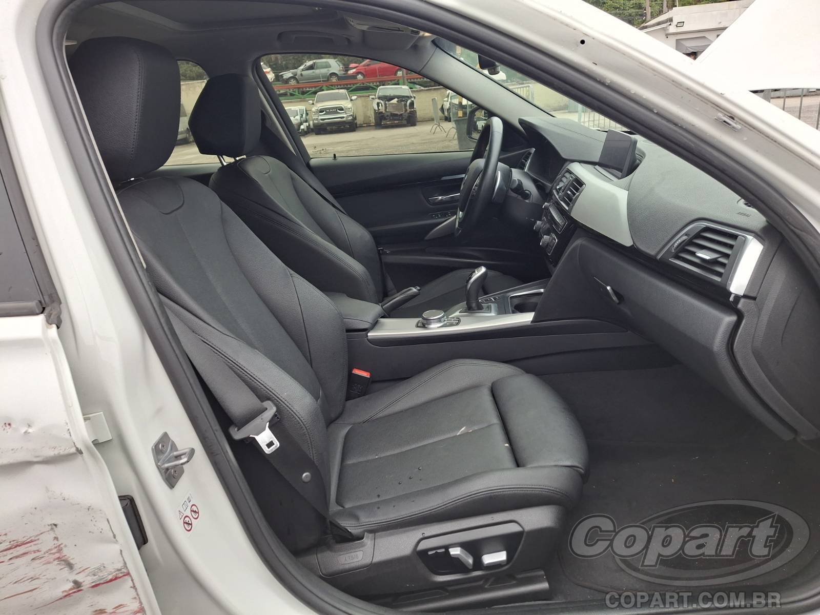 2018 BMW SERIE 3 — foto 5 de 12