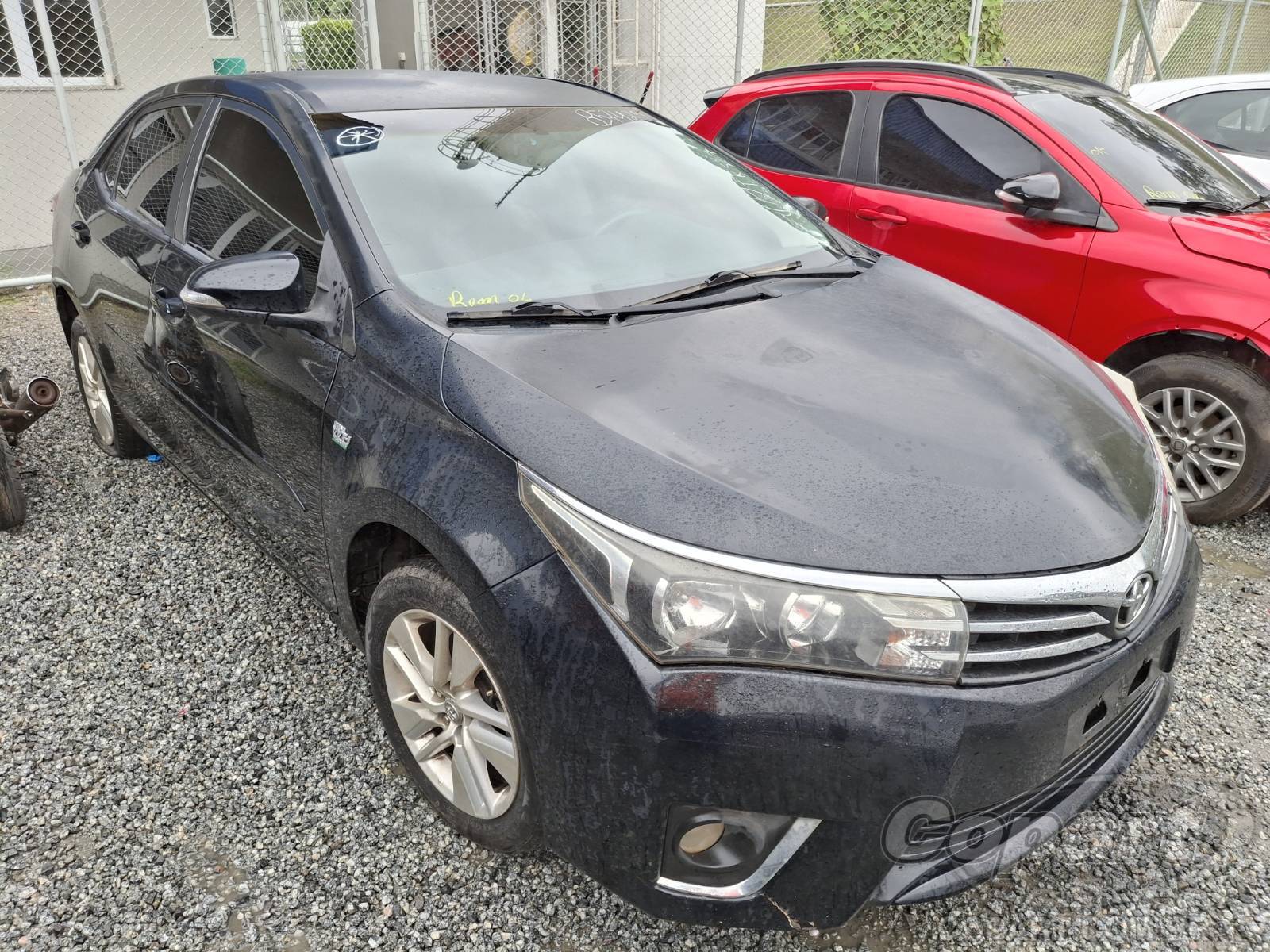 Veículo Toyota Corolla Toyota Corolla GLi CVT 1.8 16V 2016 Pequena Monta 2016 em leilão
