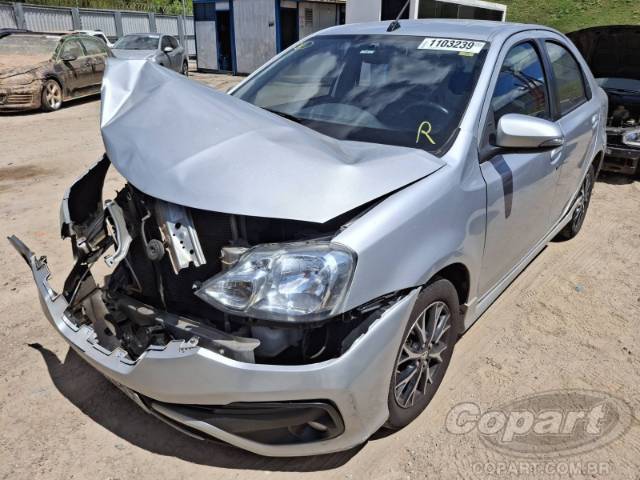 2017 TOYOTA ETIOS SEDA 