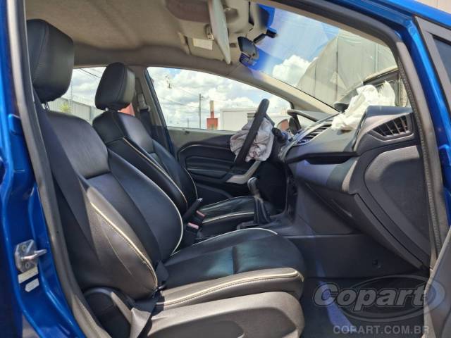 2011 FORD FIESTA SEDAN 