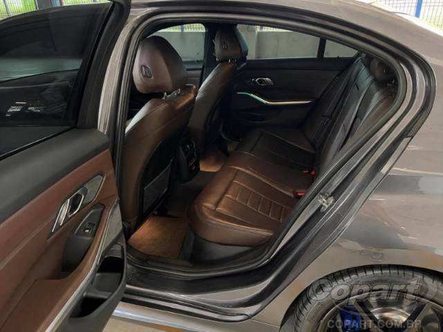 2022 BMW SERIE 3 