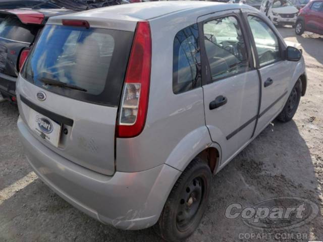 2009 FORD FIESTA 