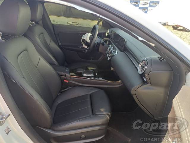 2023 MERCEDES BENZ CLASSE CLA 